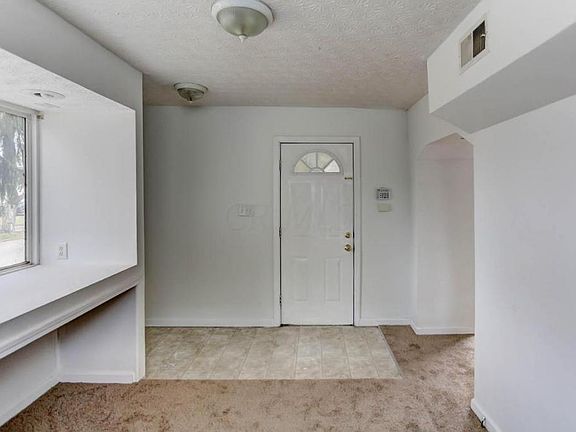4th image of 353 Buckingham St