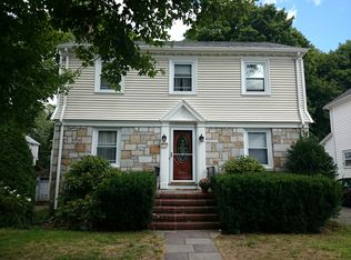 121 Bonad Rd, Brookline, MA 02467