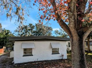 3215 19th St E, Bradenton, FL 34208