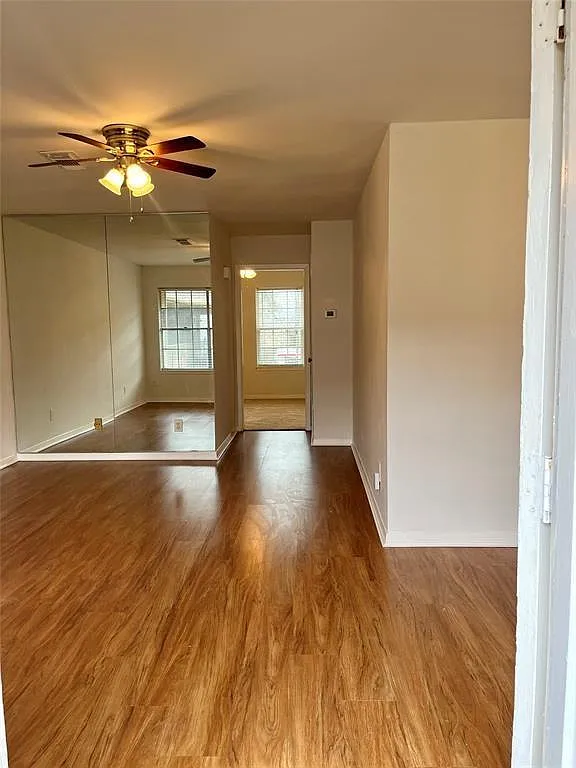 1 bed, 1.0 bath, 635 sqft, $999 — Photo 2