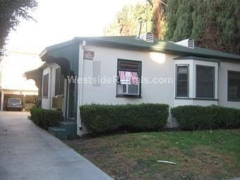 1st image of 655 W Knoll Dr APT 5