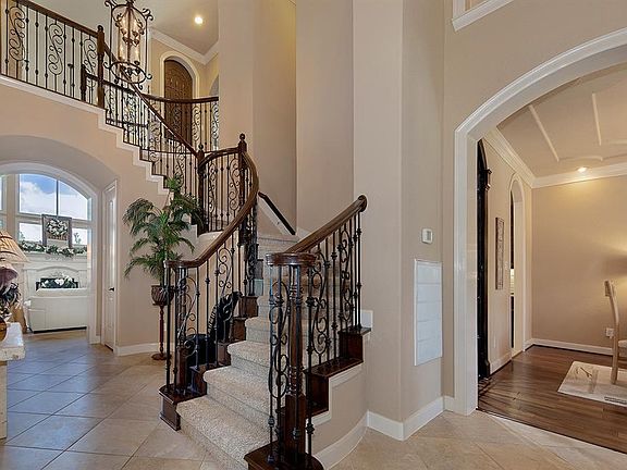 5th image of 79 W Cove View Trl