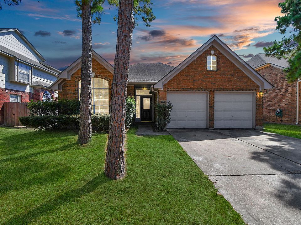 1st image of 7038 River Garden Dr