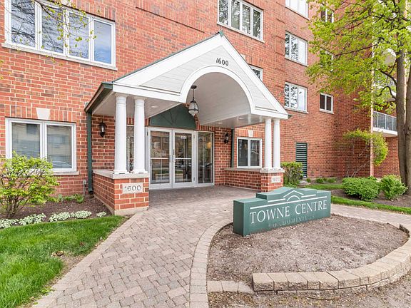 2nd image of 1600 E Thacker St APT 304