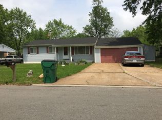 1425 Farmview Ave, Saint Louis, MO 63138