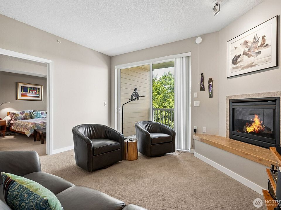 1st image of 262 Oyhut Bay Boulevard SW #306