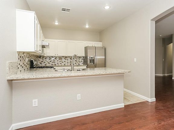 4th image of 1129 Cove Palisades Dr #2015-2084