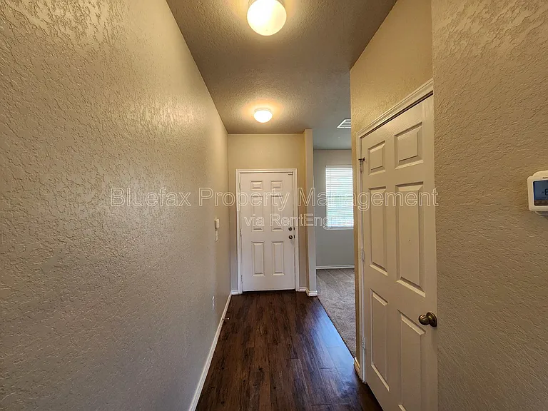 6811 Freedom Hls — Photo 5