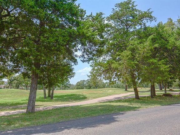 4th image of 191 Colovista Pkwy