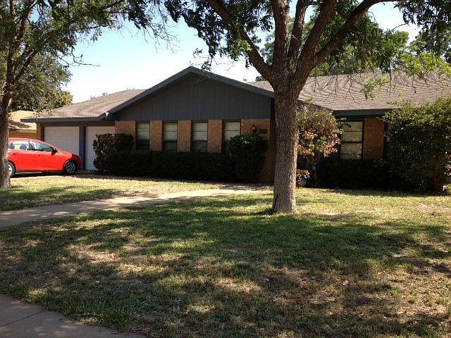 1st image of 1325 Brittany Ln