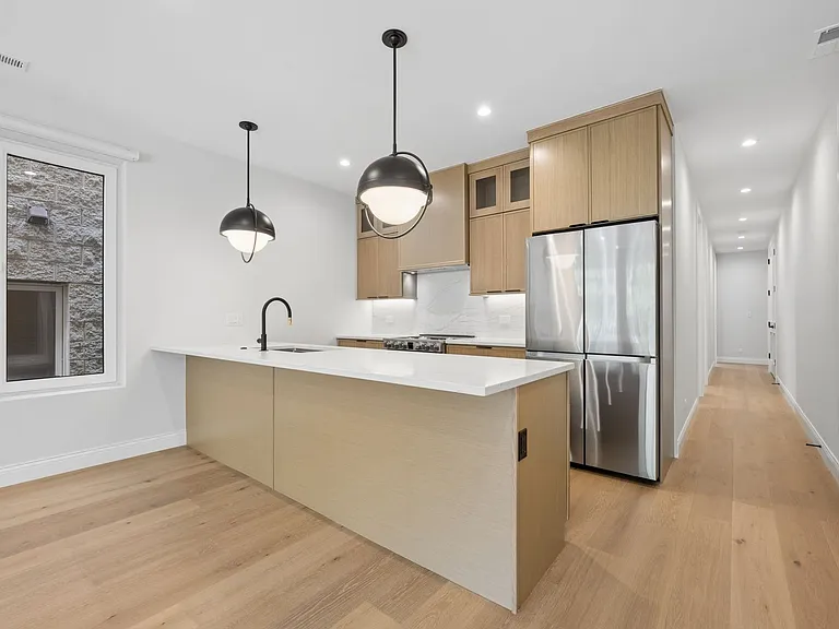 3739 N Clifton Ave #2 — Photo 14