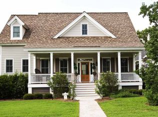 3 Waterbird Dr, Beaufort, SC 29907