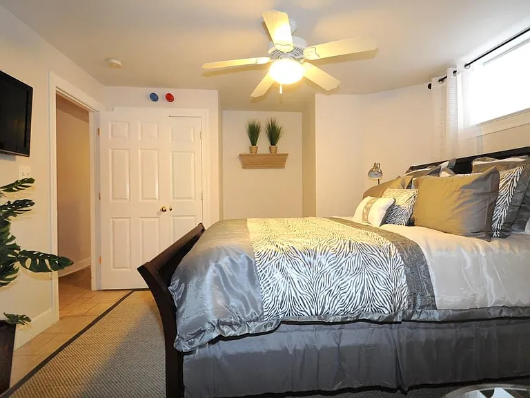800 E Capitol St NE #1 — Photo 9