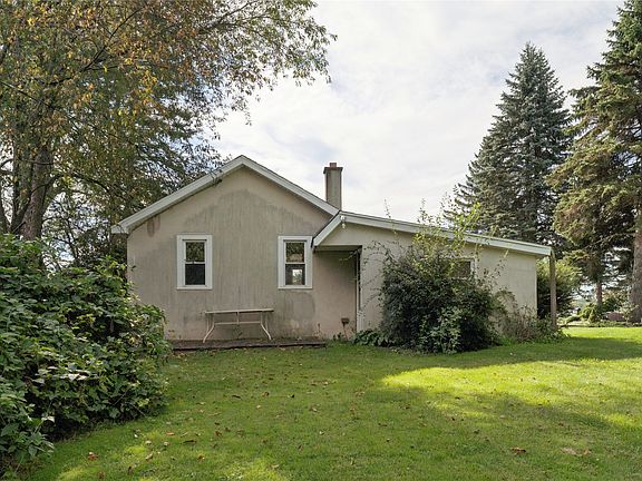 3rd image of 4768 Vernon Dr