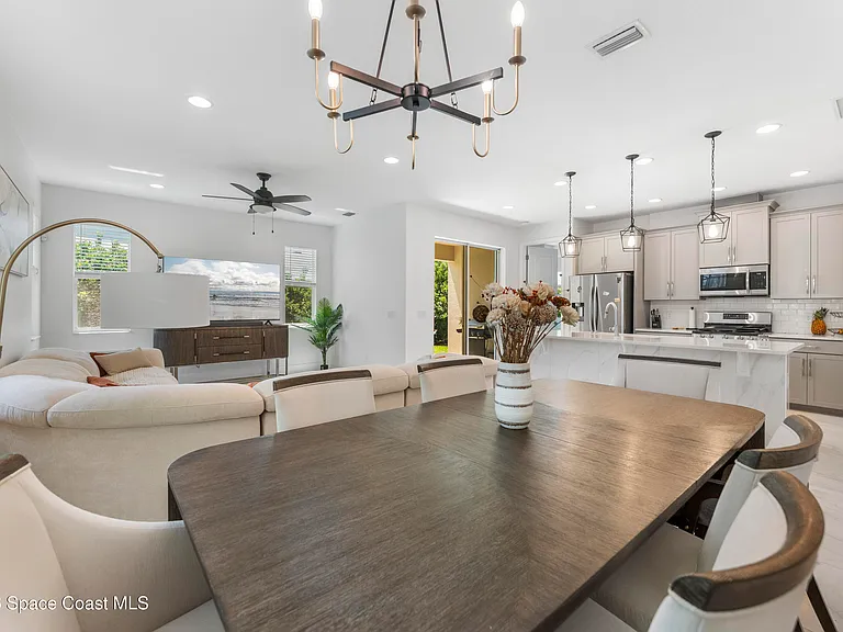 3089 Ribbon Grass Dr — Photo 11