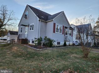74 Blackwood Rd, Clementon, NJ 08021