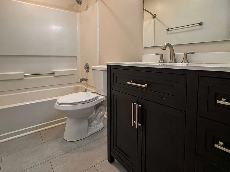 197 Brandywood Ct — Photo 7