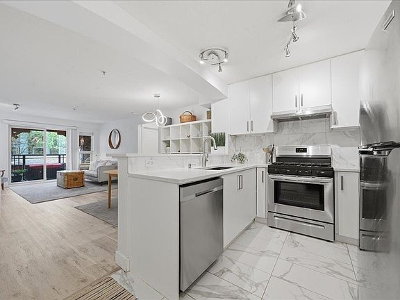 2nd image of 2966 Silver Springs Blvd #310