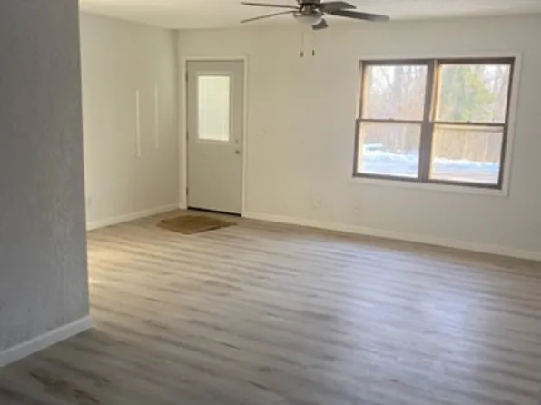 9225 W 320 N #E, Delphi, IN 46923