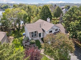 15784 Highview Dr, Apple Valley, MN 55124