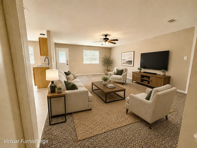 4602 Greyhound Dr — Photo 2