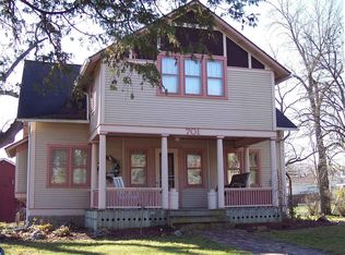 701 W Columbia St, Mason, MI 48854