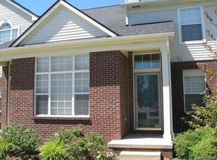 23102 Alexa Dr, Commerce Township, MI 48390
