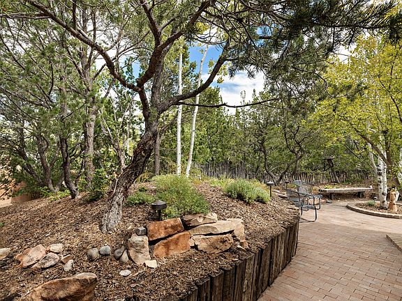 4th image of 800 Camino De Levante