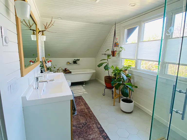 2739 NE Halsey St — Photo 23