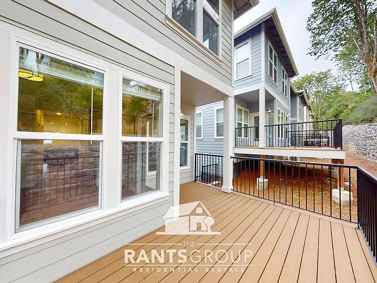 Forest Park Townhomes — Photo 52