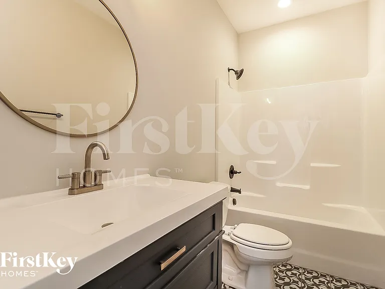 377 Ashley Woods Ct — Photo 13