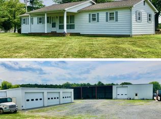 2006 Fairfax Pike, White Post, VA 22663