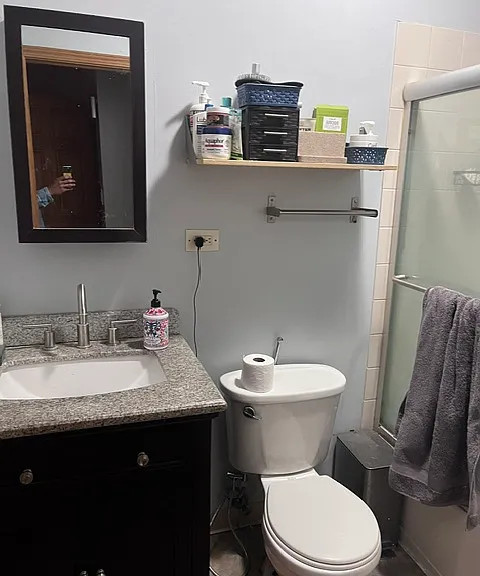 5668 N Clark St #2 — Photo 9