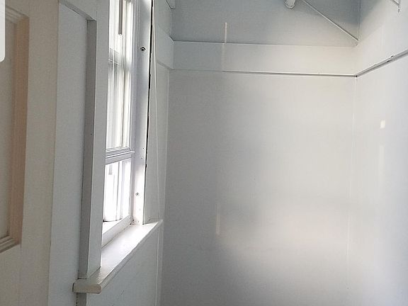 5th image of 1375 Corbin Ave #2FL