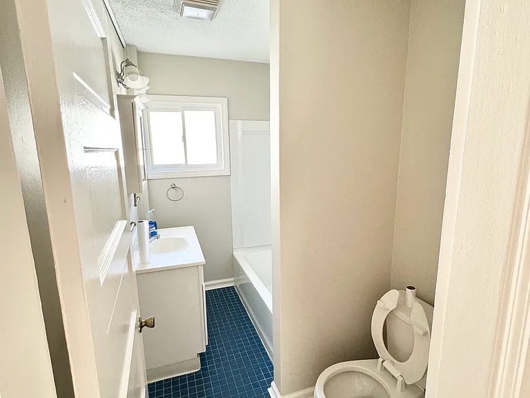 41 Putnam St #1 — Photo 5