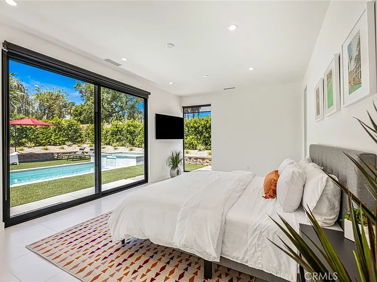 80694 Castillo Del Areana — Photo 7