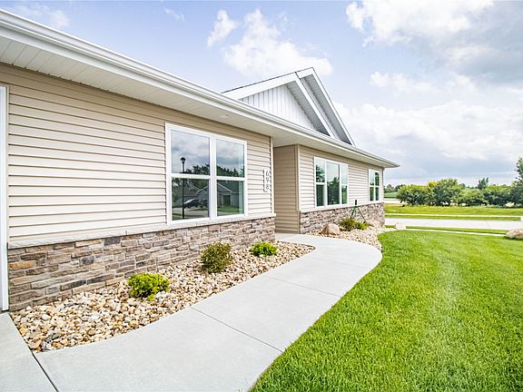 2nd image of 698 Wild Pine Ct