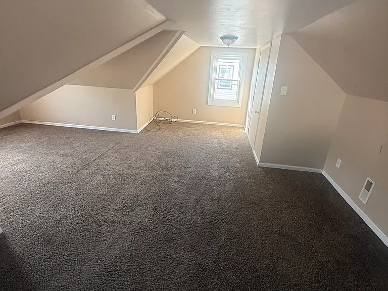 2207 Green Rd — Photo 10