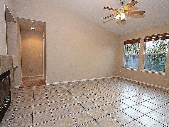 4th image of 8368 Pelligrini Ct