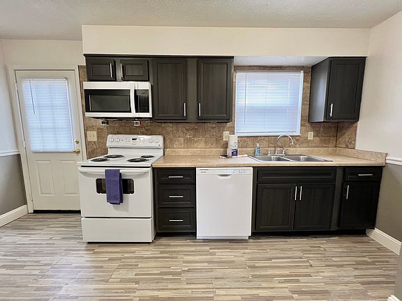 3rd image of 3300 Wooded Way #1dcd88377