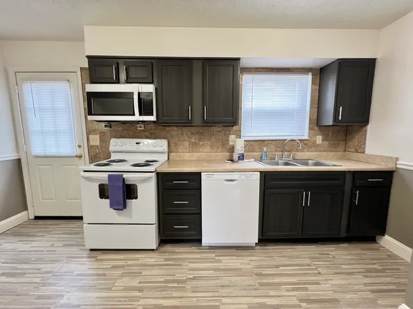 The Woods Apartments