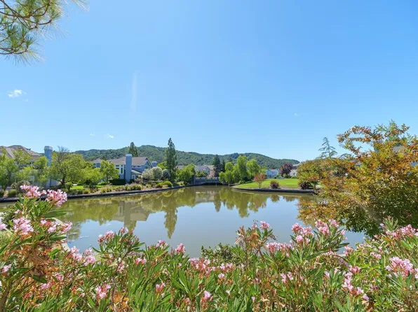 56 Mariners Circle, San Rafael, CA 94903