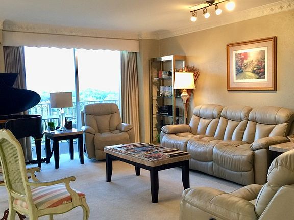 2nd image of 4924 Cobbs Dr APT 7E