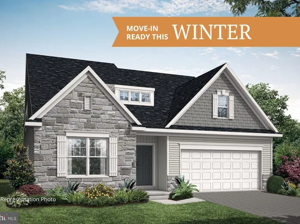 124 Bellflower Ave #L-0073, Annville, PA 17003