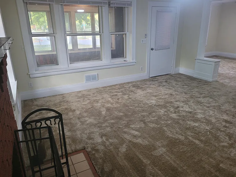 337 Fairport Rd — Photo 11