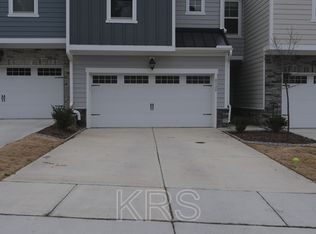 8520 Thurford Dr, Cary, NC 27519