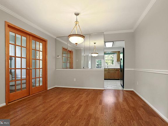 5th image of 4015 Murdstone Ct