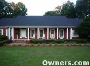 140 Austin Oaks Dr, Ellenwood, GA 30294
