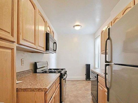 2nd image of 41-41 41st St #2D