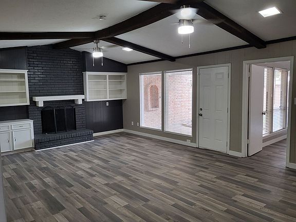 3rd image of 7807 Village Trail Dr